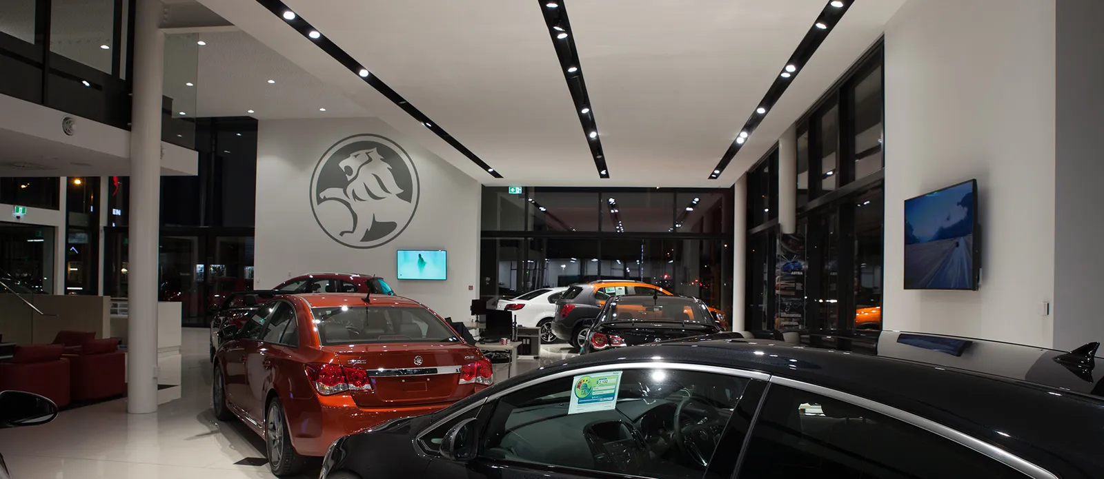 Retail & Hospitality